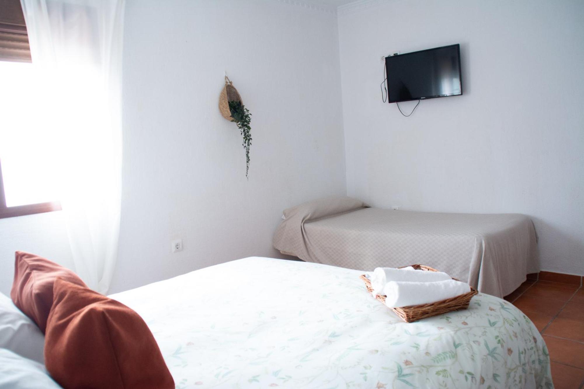 Hostal Rural La Plata Parking Incluido Arcos de la Frontera Exterior photo