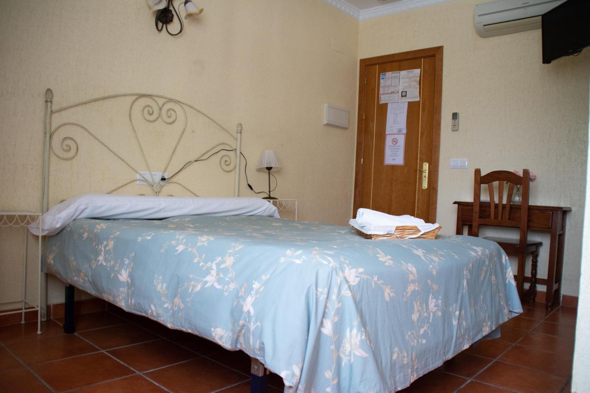 Hostal Rural La Plata Parking Incluido Arcos de la Frontera Exterior photo